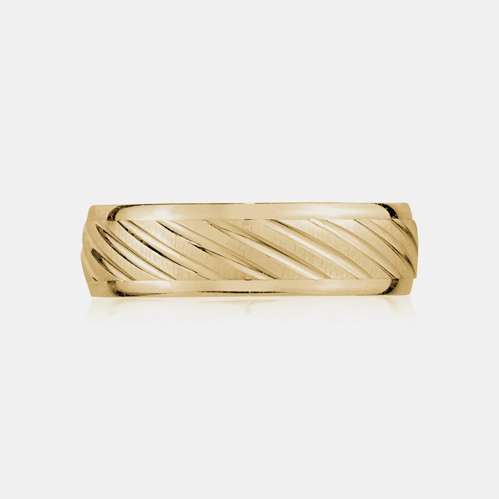 14K Diagonal Polished Lines Wedding Band