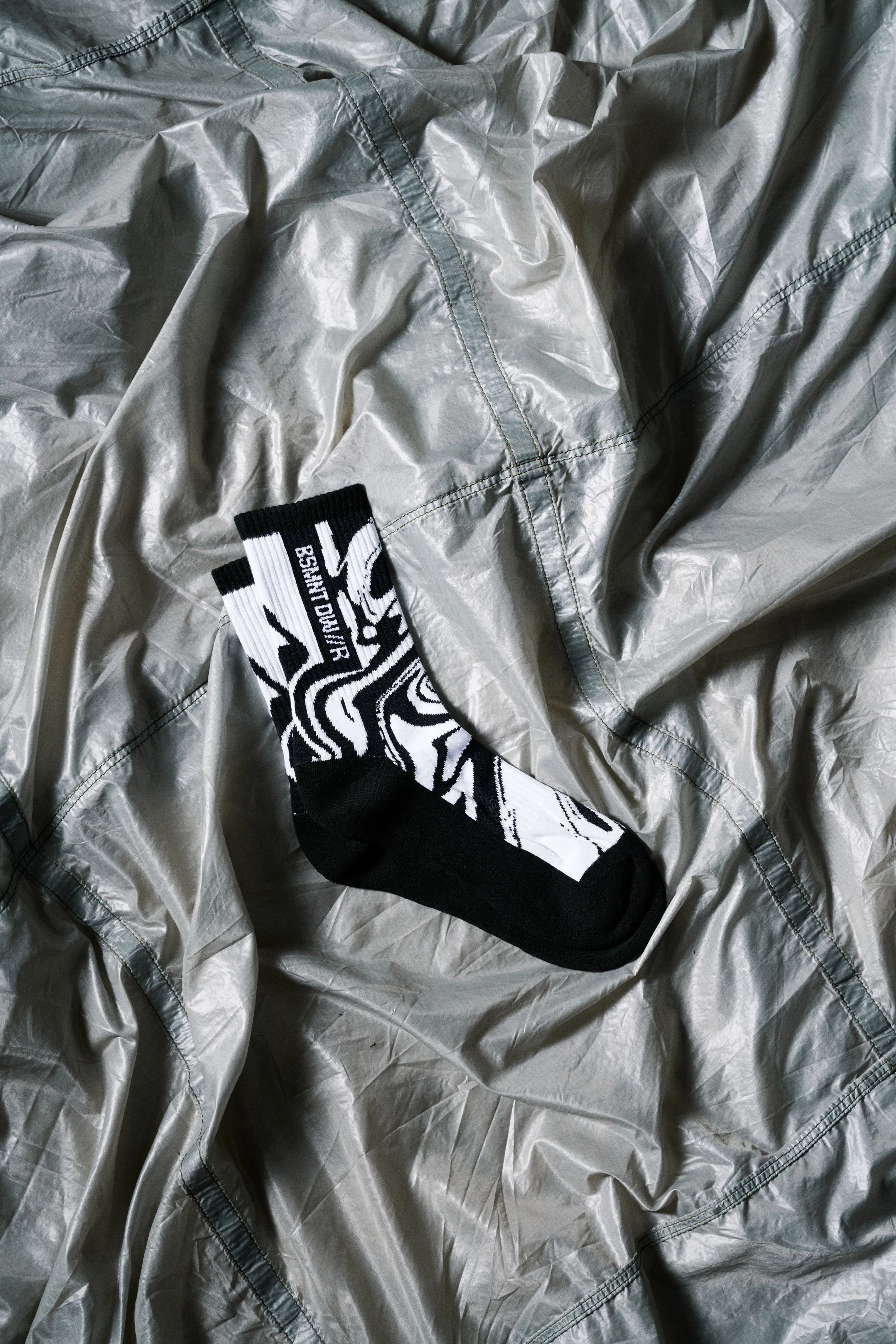 BASEMENT DWE//ER Socks Black