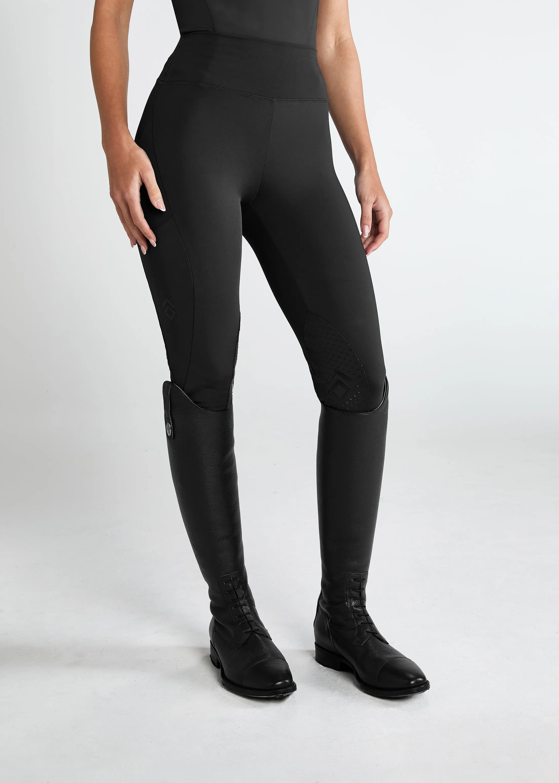 Black Essential Leggings Knee Grip