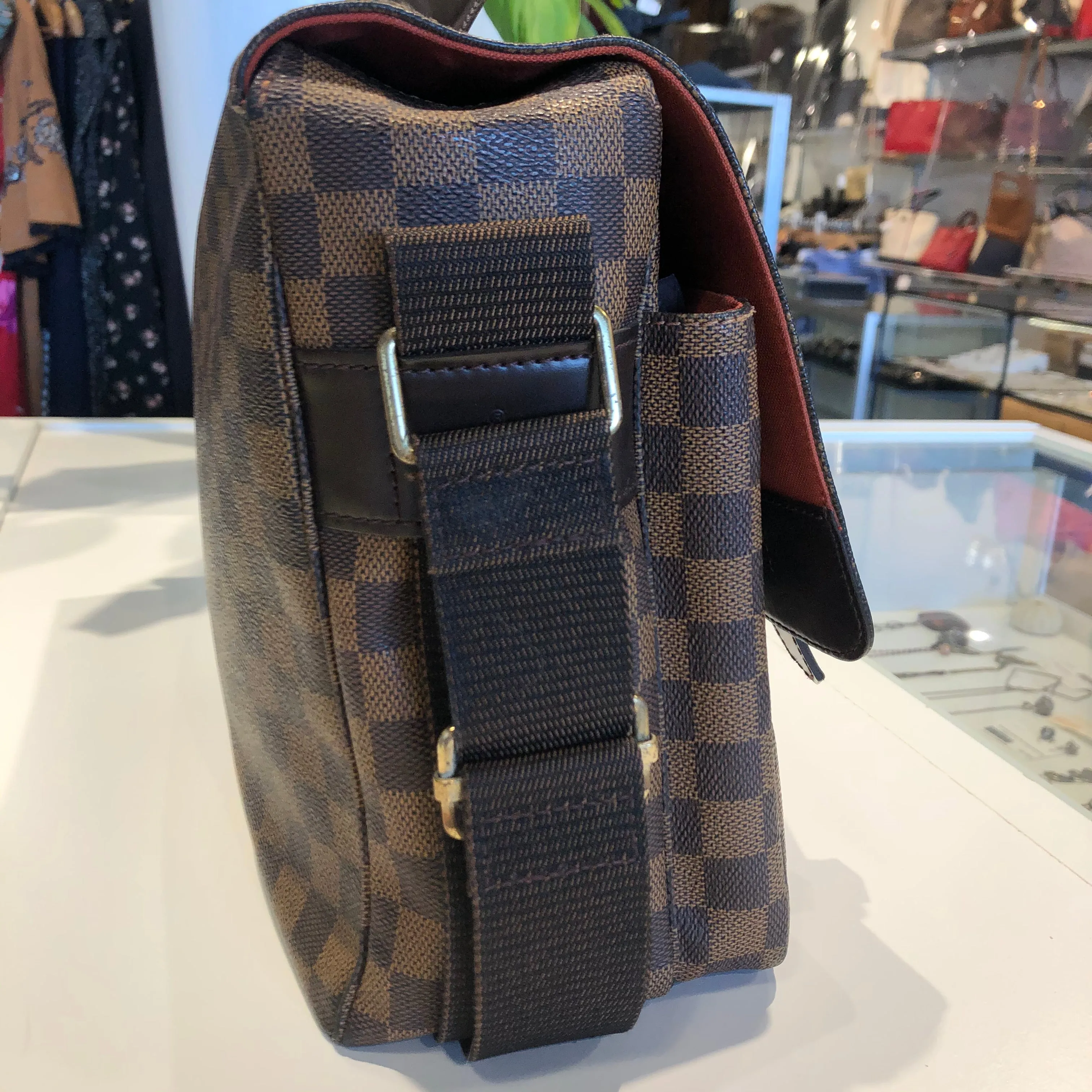 Damier Ebene Broadway Messenger Bag