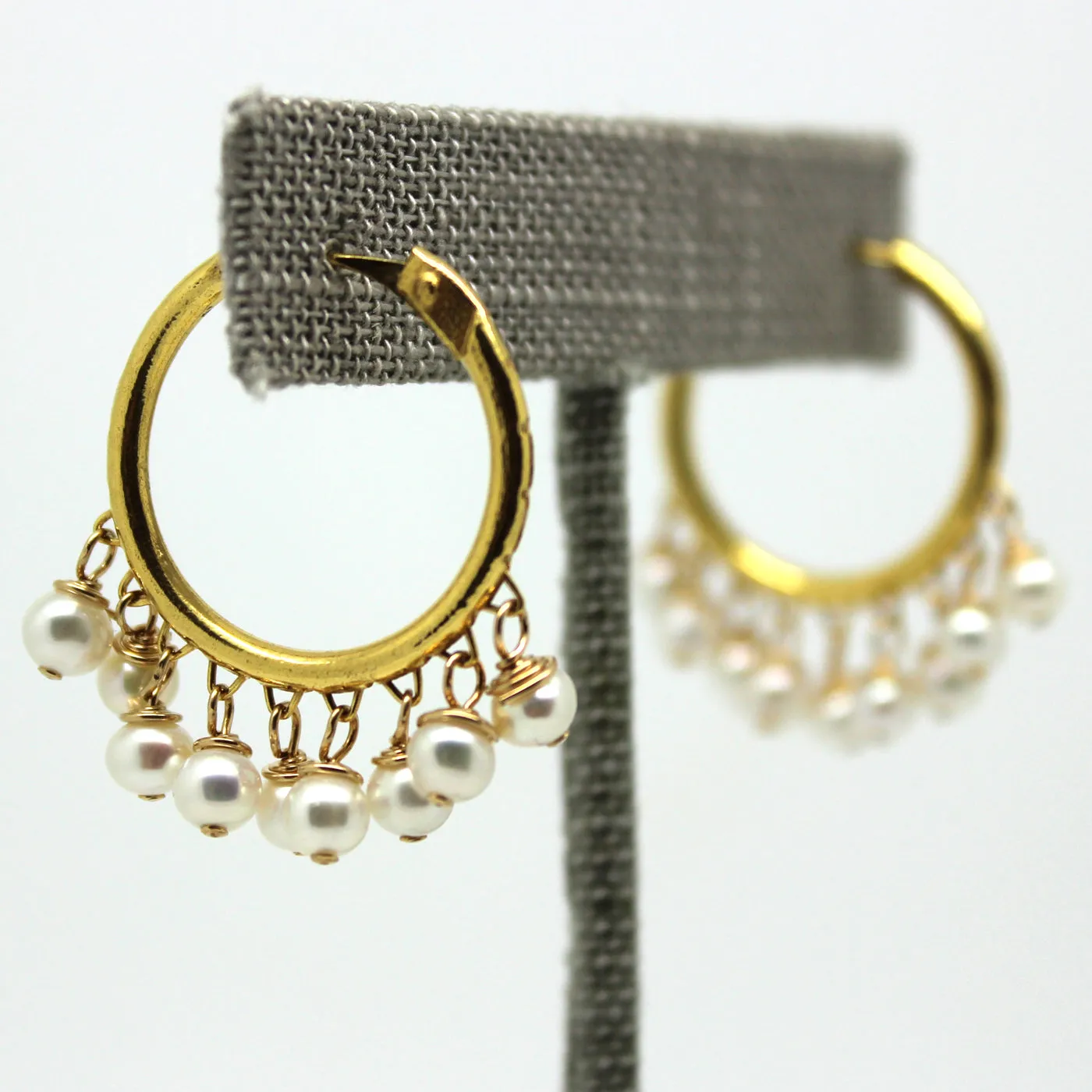 Dangling Pearl Earrings