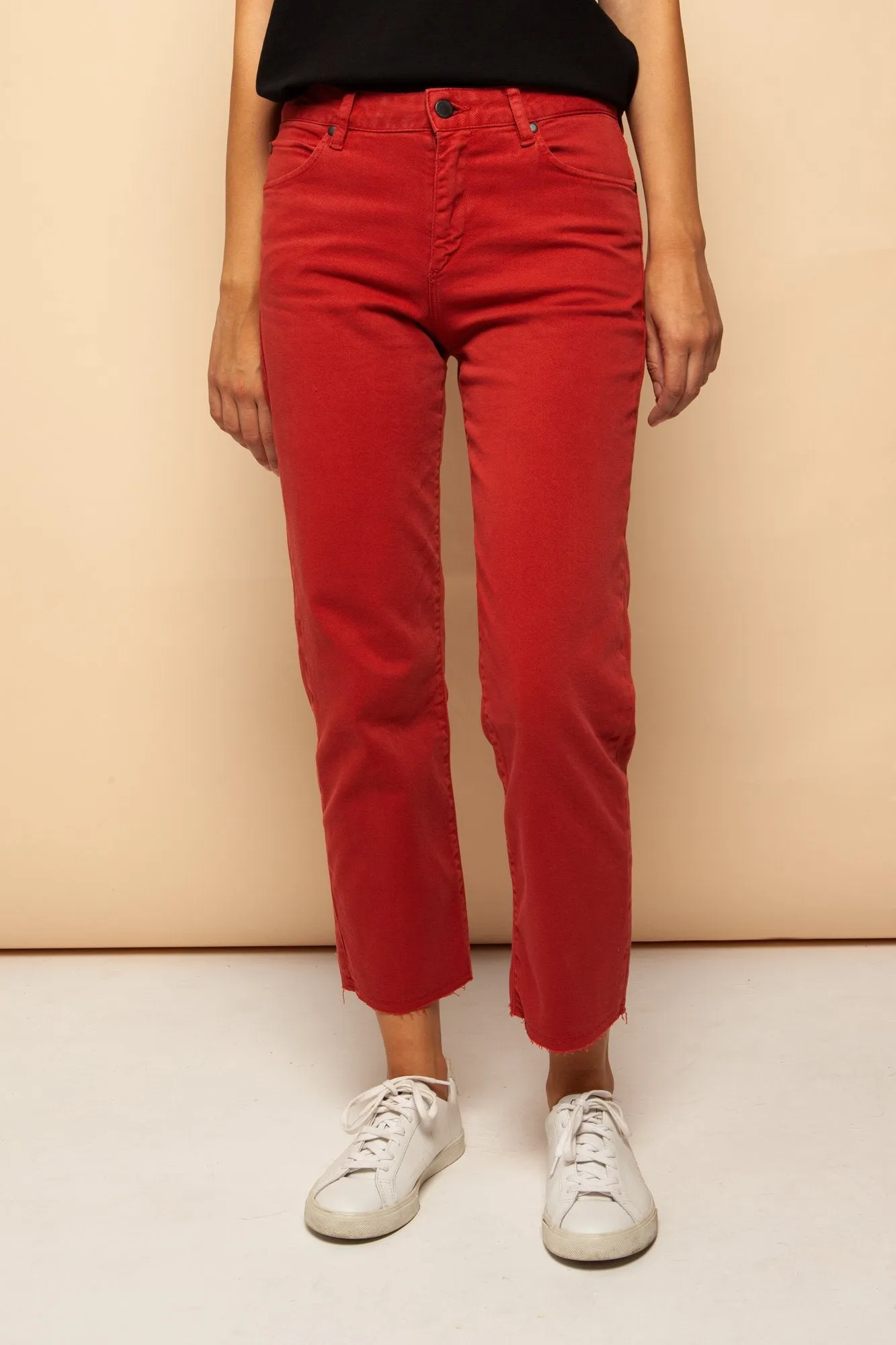 fjellaa cropped denim pants<br> aurora red <br> by ARMEDANGELS