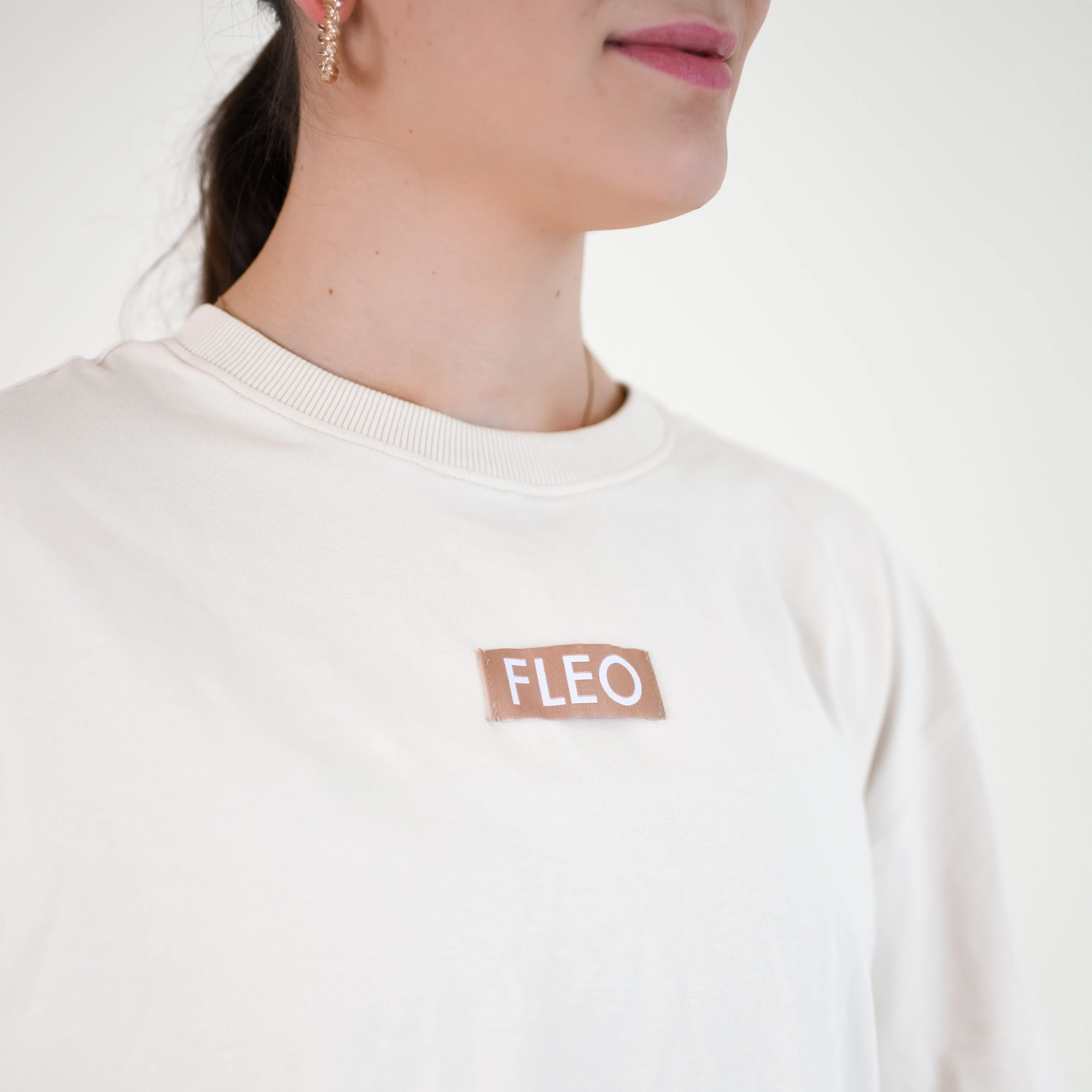 FLEO Essential Tee