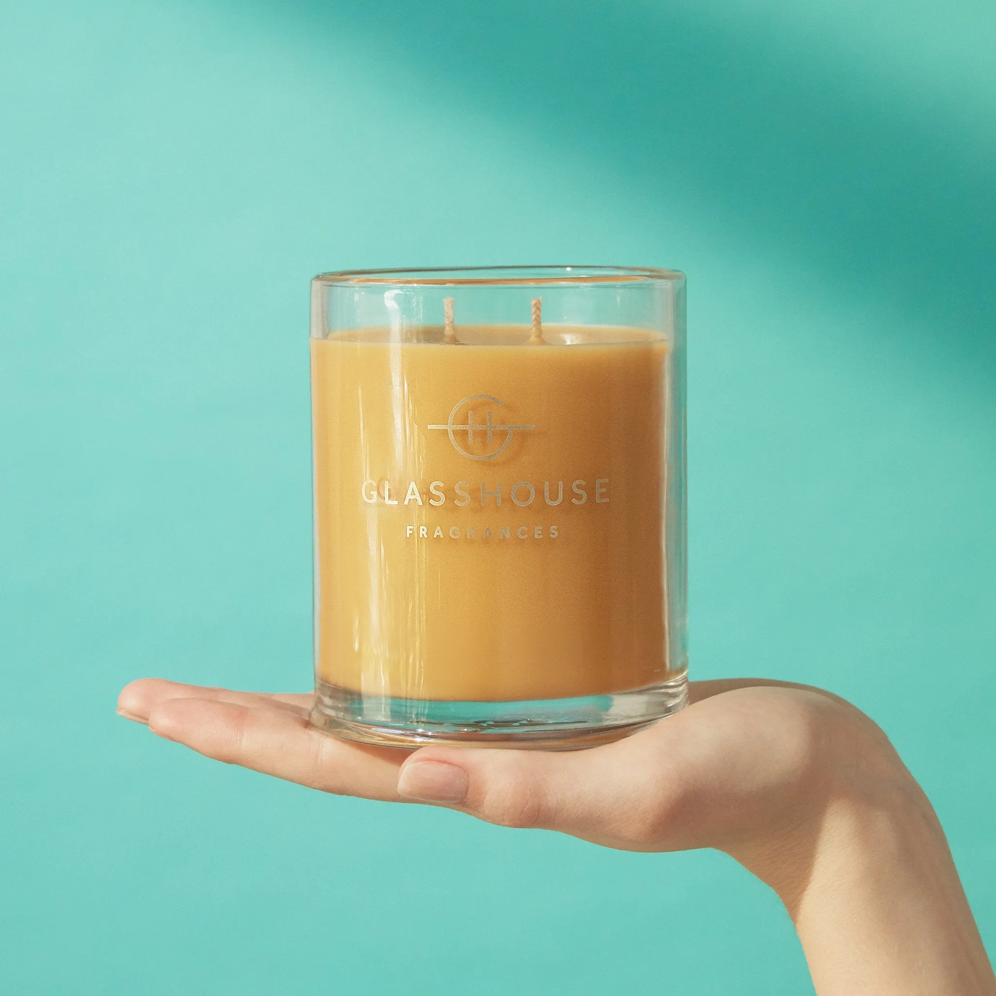 GLASSHOUSE 380g Candle A TAHAA AFFAIR