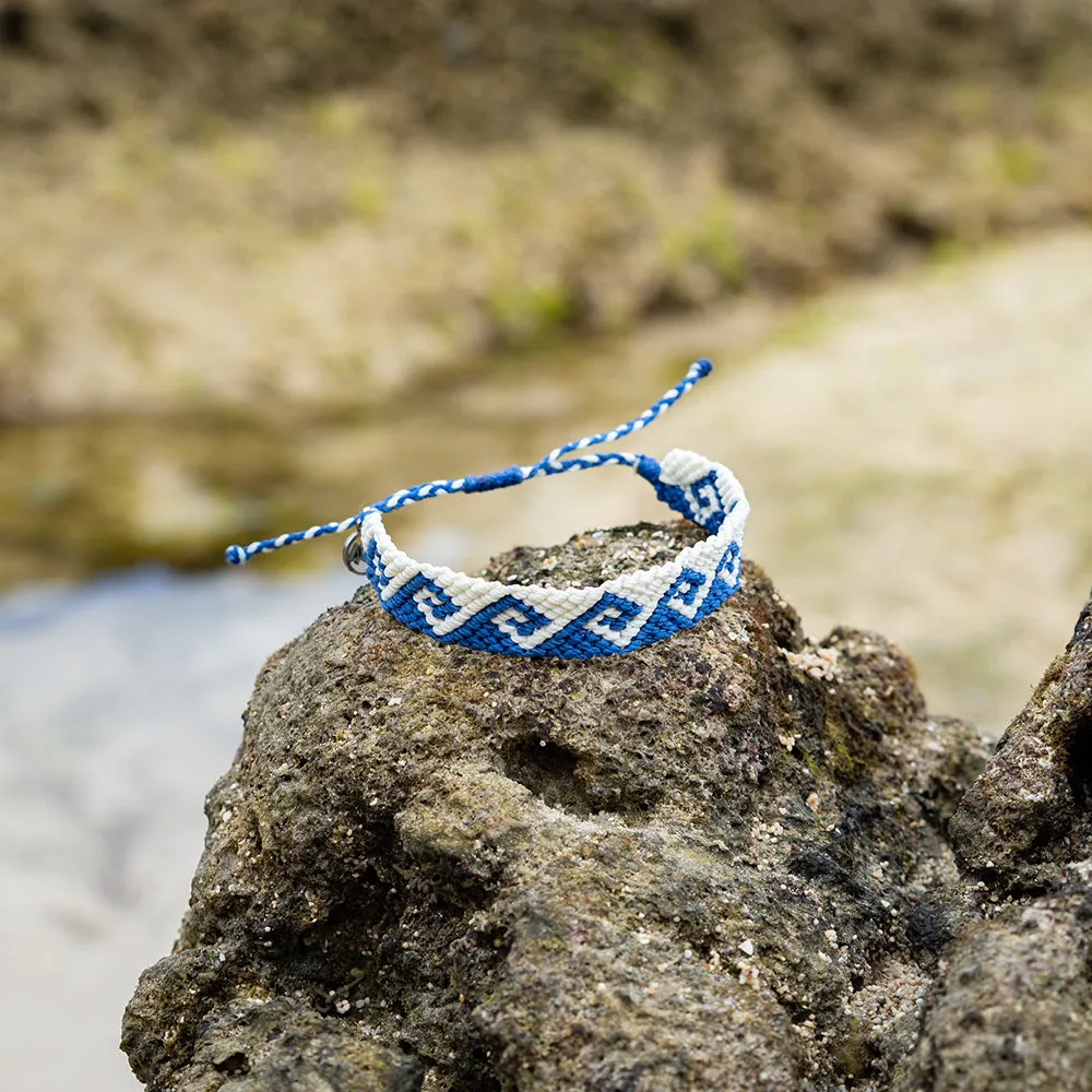 Glow-in-the-Dark  Deep Sea Wave Bracelet