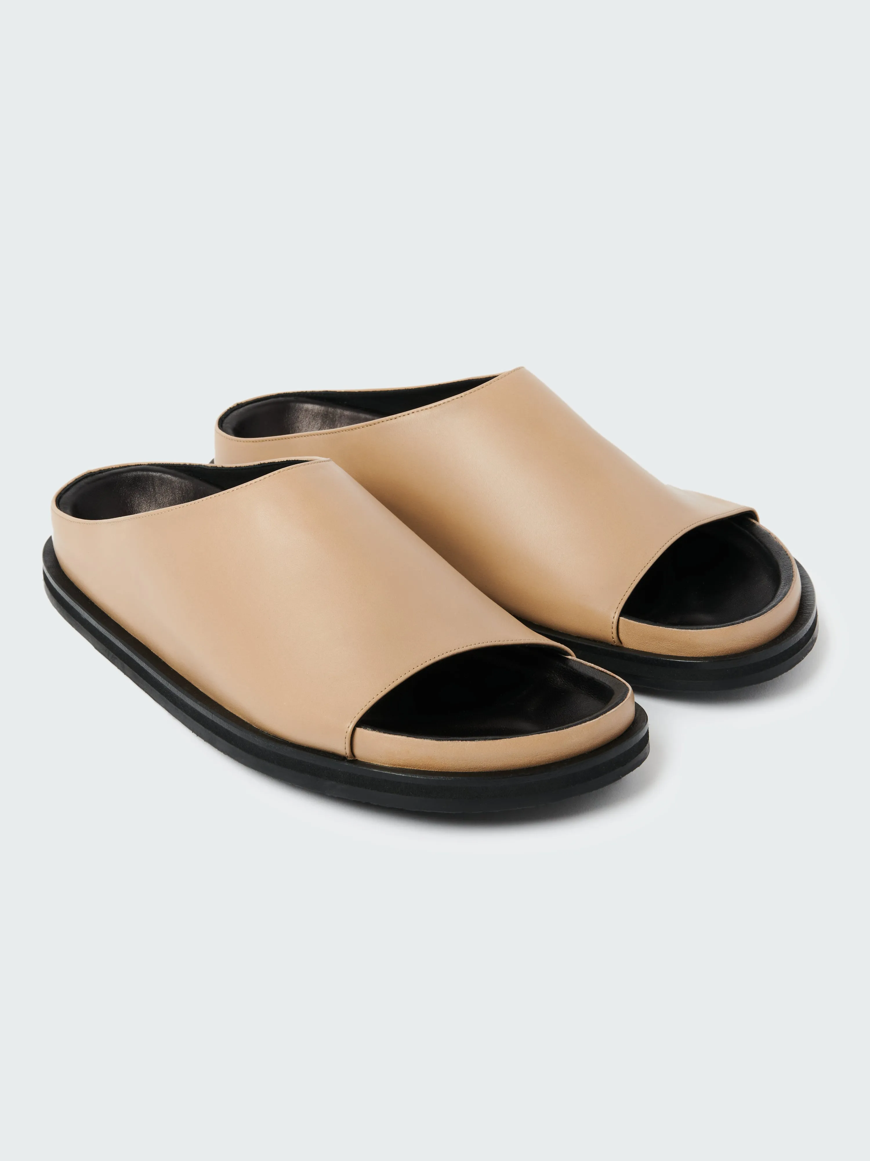 Men's Spring Sandal in Oat