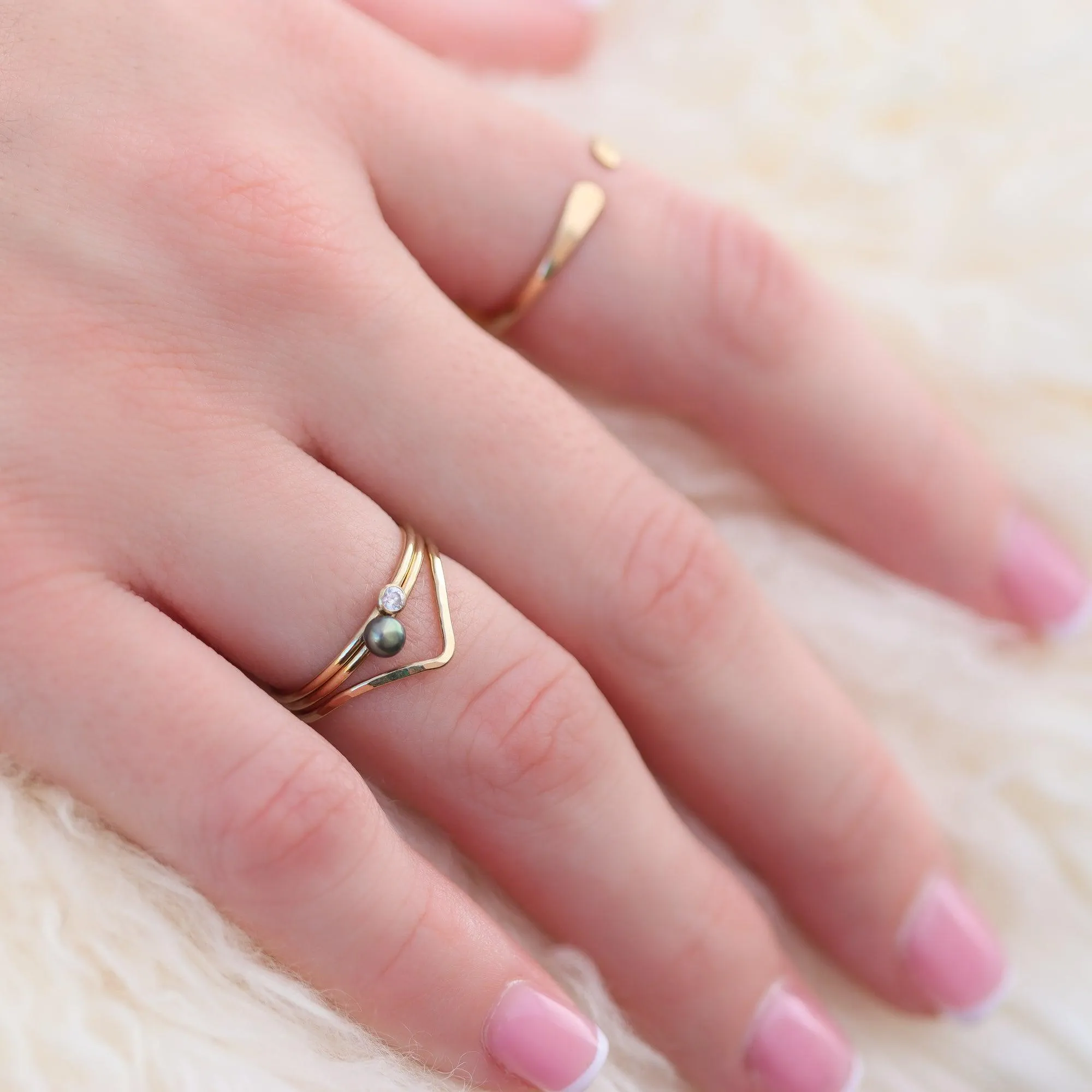 Mini Hammered Chevron Bands